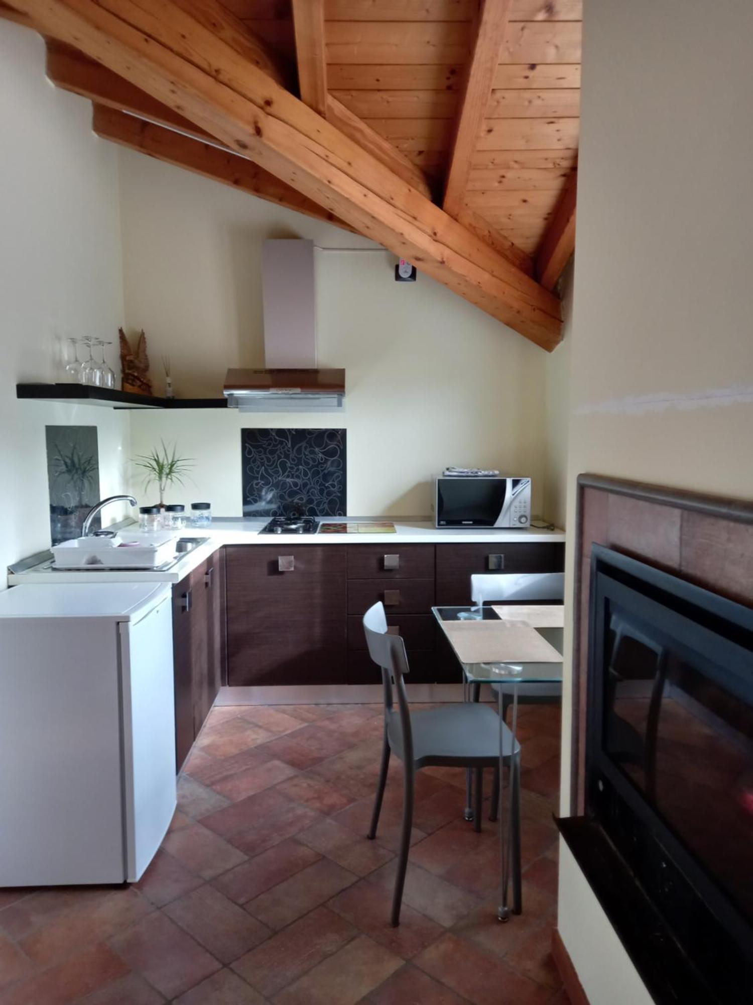 Casa Vacanze Tania Somendenna Luaran gambar